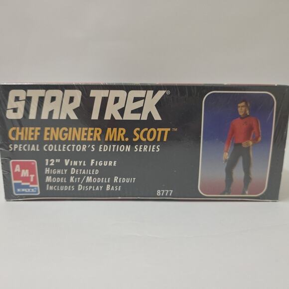 Star Trek Model Kit Chief Engineer Mr. Scott 12" Tall Vinyl New 1994 AMT ERTL - Picture 4 of 5